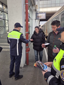 Gara Pitești, luată cu ,,asalt” de polițiști (3)