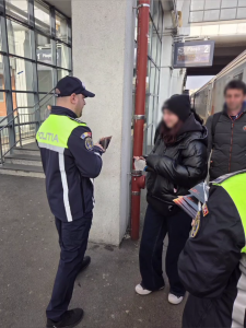 Gara Pitești, luată cu ,,asalt” de polițiști (4)