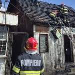 Incendiu într-o gospodărie din Câmpulung (3)