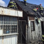 Incendiu într-o gospodărie din Câmpulung (4)
