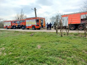 Incendiu într-o gospodărie din comuna Căldăraru, satul Strâmbeni (1)