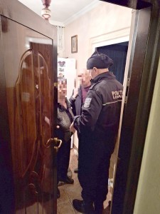 Urgență într-un autobuz (2)