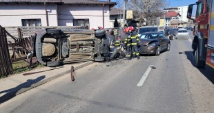 accident str zmeurei - pitesti (1)
