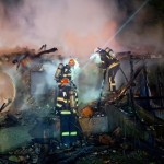 incendiu casa tigveni (2)