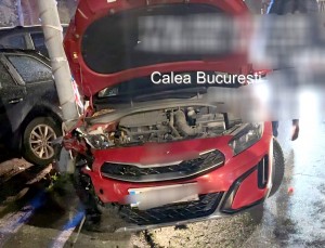 Accident cu patru mașini pe Calea București (2)