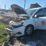 Autoturism intrat într-un cap de pod în comuna Morărești