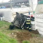 Autoturism răsturnat Davidești (2)