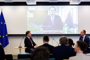 Lerești, promovat la Bruxelles (7)