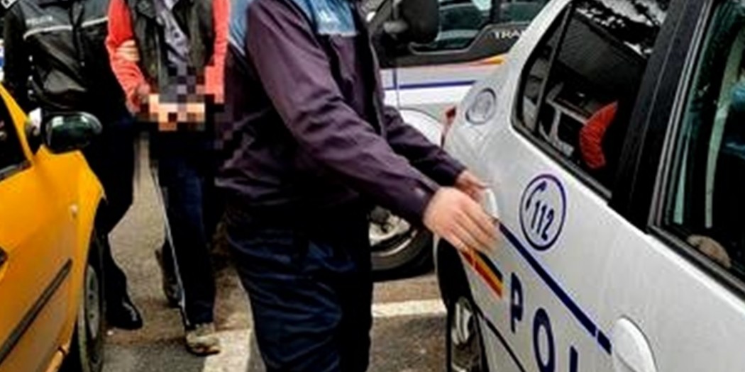 Reținut-de-polițiști