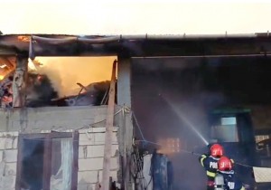 incendiu casa com buzoesti (3)
