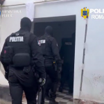 percheziții Rucăr (3)