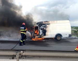 incendiu auto A1 (2)