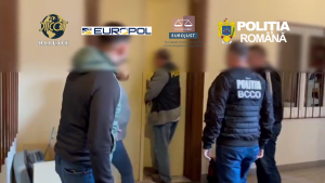 trafic de persoane si proxenetism (11)